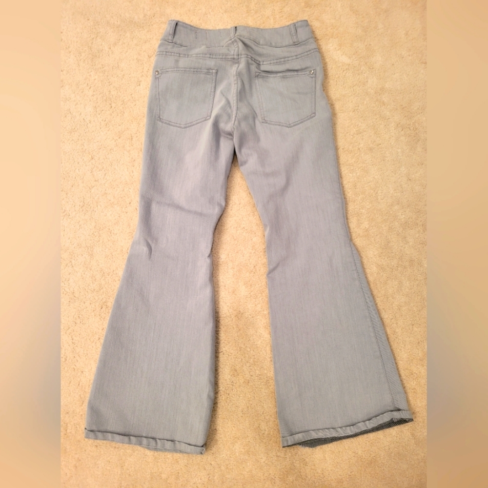 Anthropologie pilcro flare jeans 28
